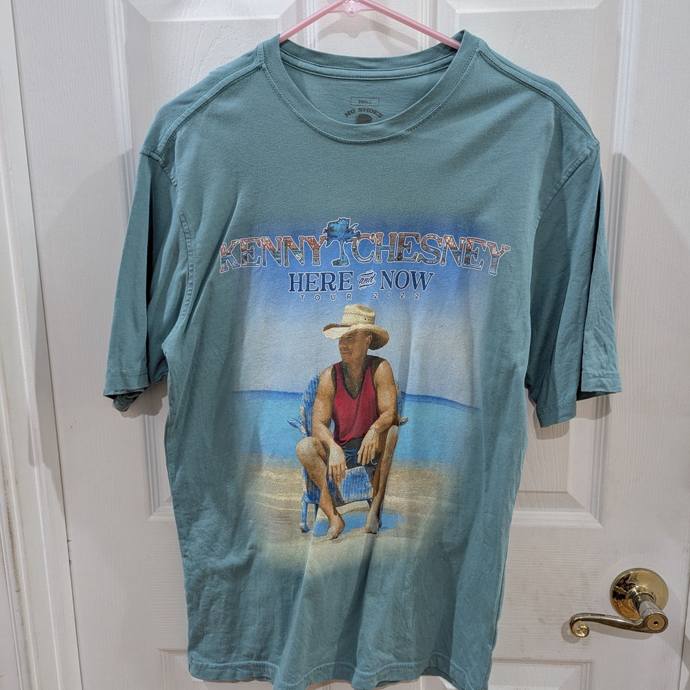 Kenny Chesney Graphic T-Shirt